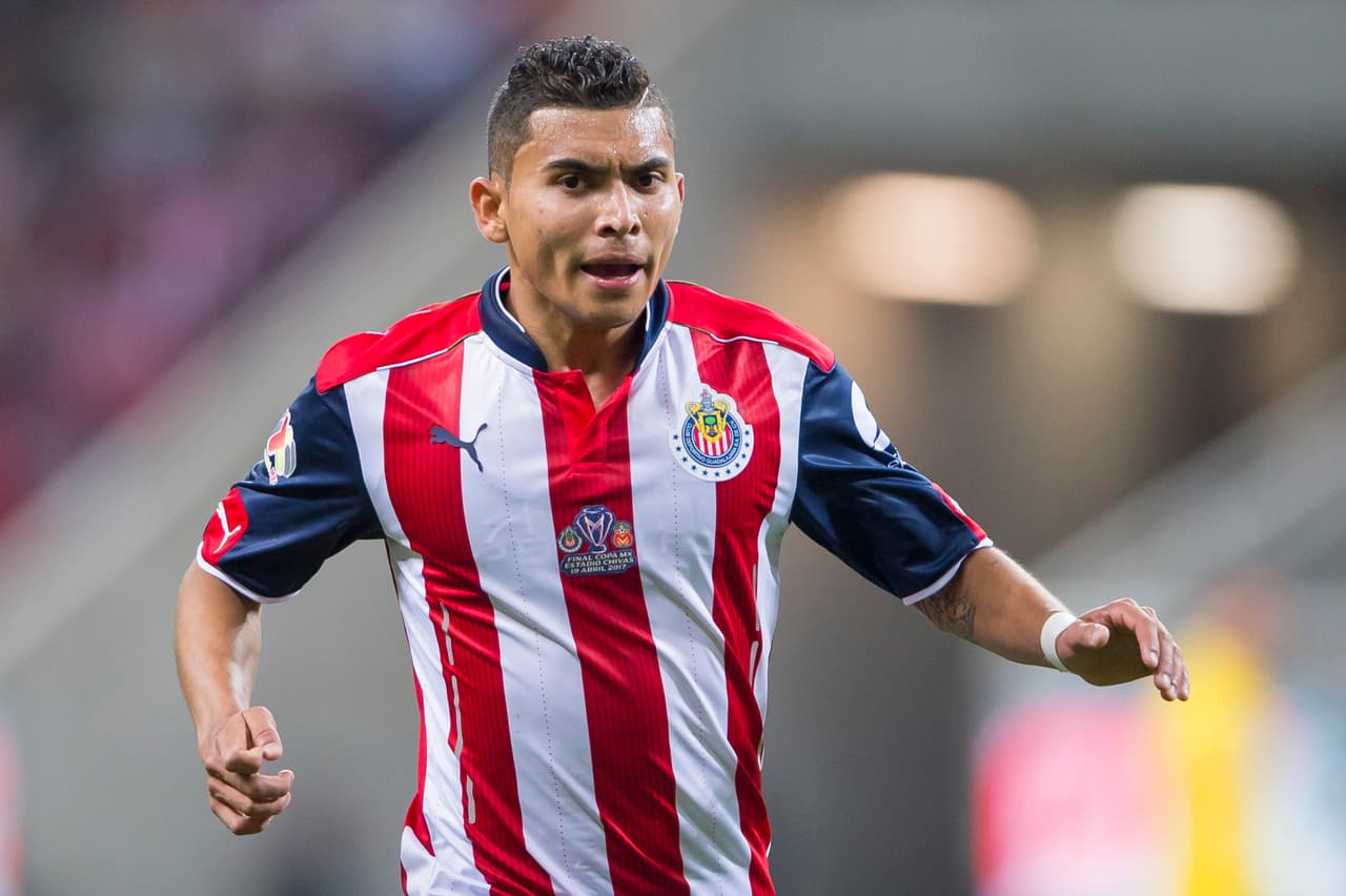 El local llegó con la presión por no poder definir en el tiempo reglamentario frente a su público.