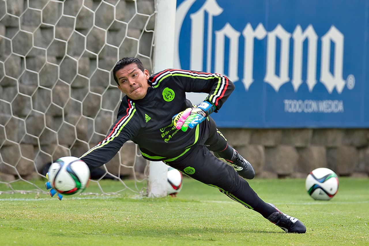 Melitón Hernández- No fue exigido y habrá que probarlo ante un equipo más ofensivo. Calificación 8