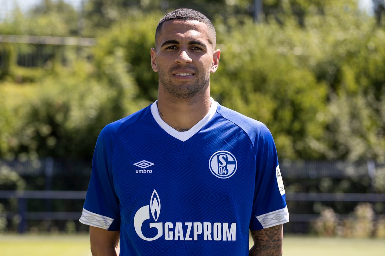 Omar Mascarell (Schalke 04) - después de brillar con el Frankfurt, el español cambió de equipo y es uno de los jugadores que más expectativas genera en esta nueva temporada.