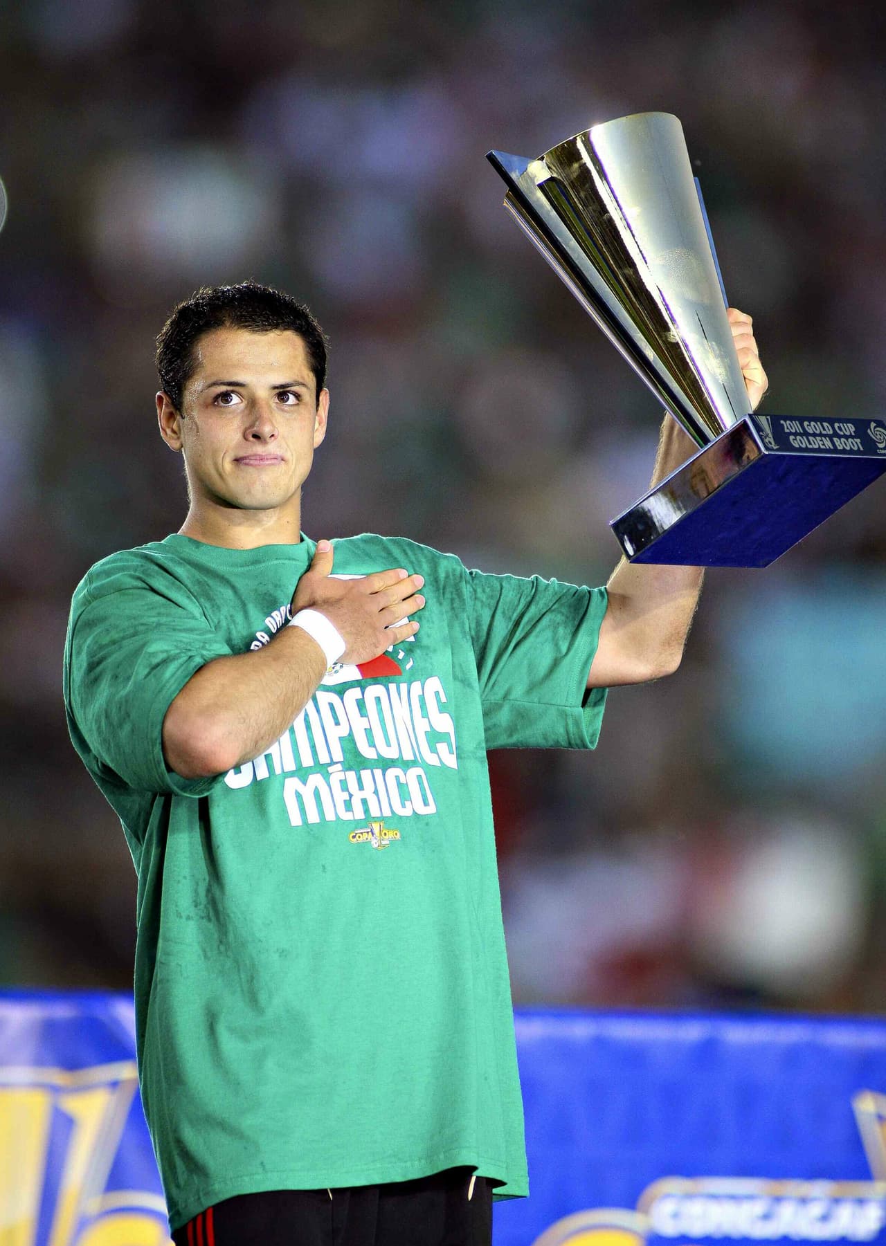 En aquel torneo Javier Hernández se llevó el título de goleo con 7 tantos y se quedó con el MV del torneo.