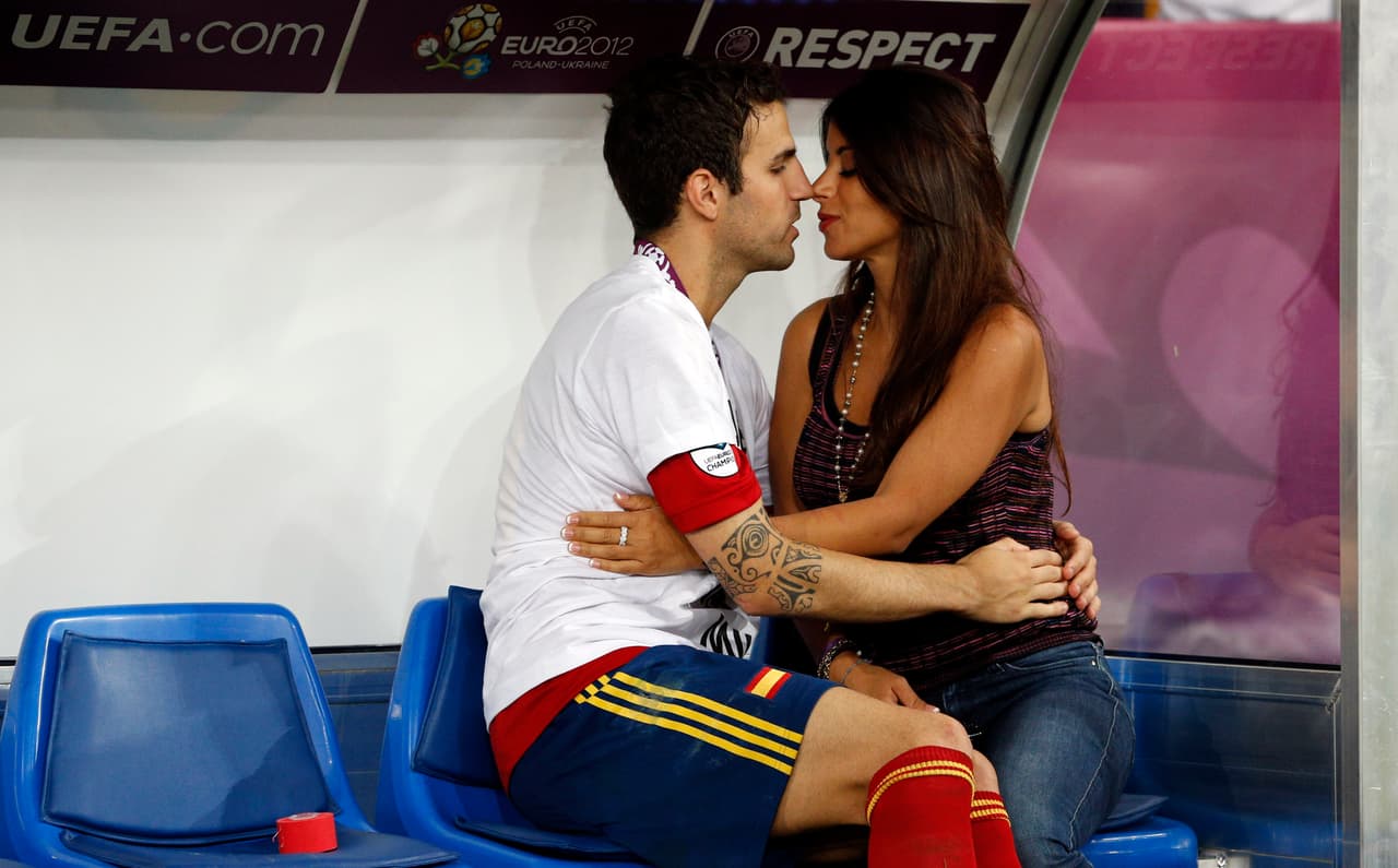 “Es una gran admiradora del Arsenal”, declaró el astro español campeón del mundo.