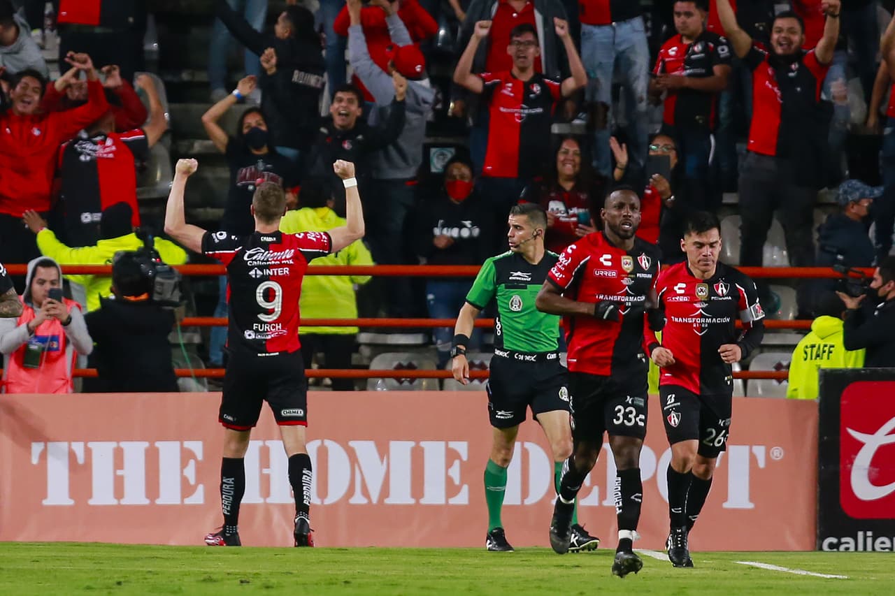 En una emocionante Final de Vuelta, Pachuca se llevó el triunfo, pero la ventaja que Atlas tomó en el partido de Ida fue suficiente para concretar el bicampeonato y la tercera estrella en la historia de los Zorros.