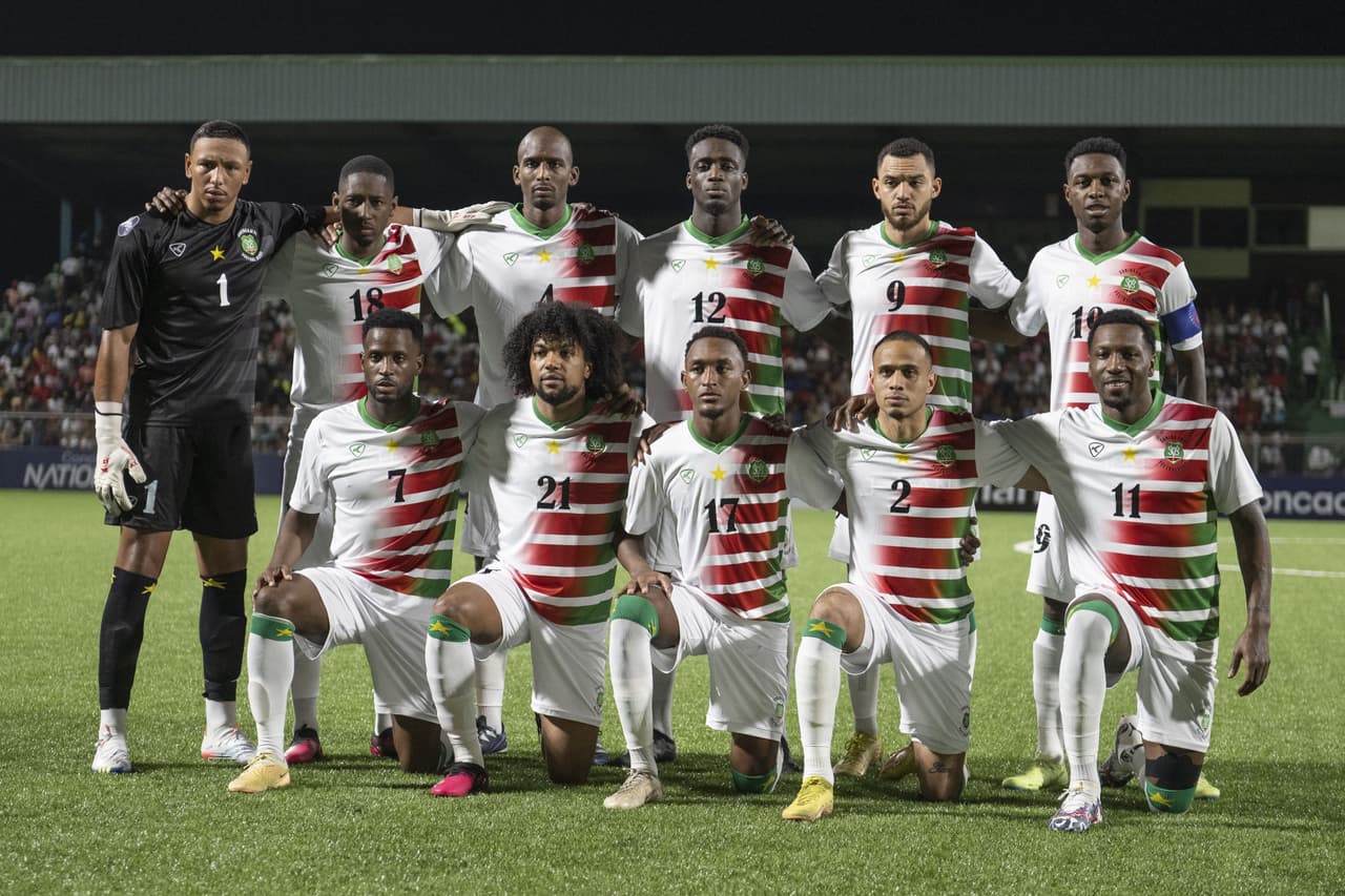 La Selección Mexciana sufrió por algunas momentos en el triunfo de 2-0 como visitante ante Surinam en el juego debut de Diego Cocca como nuevo director técnico.