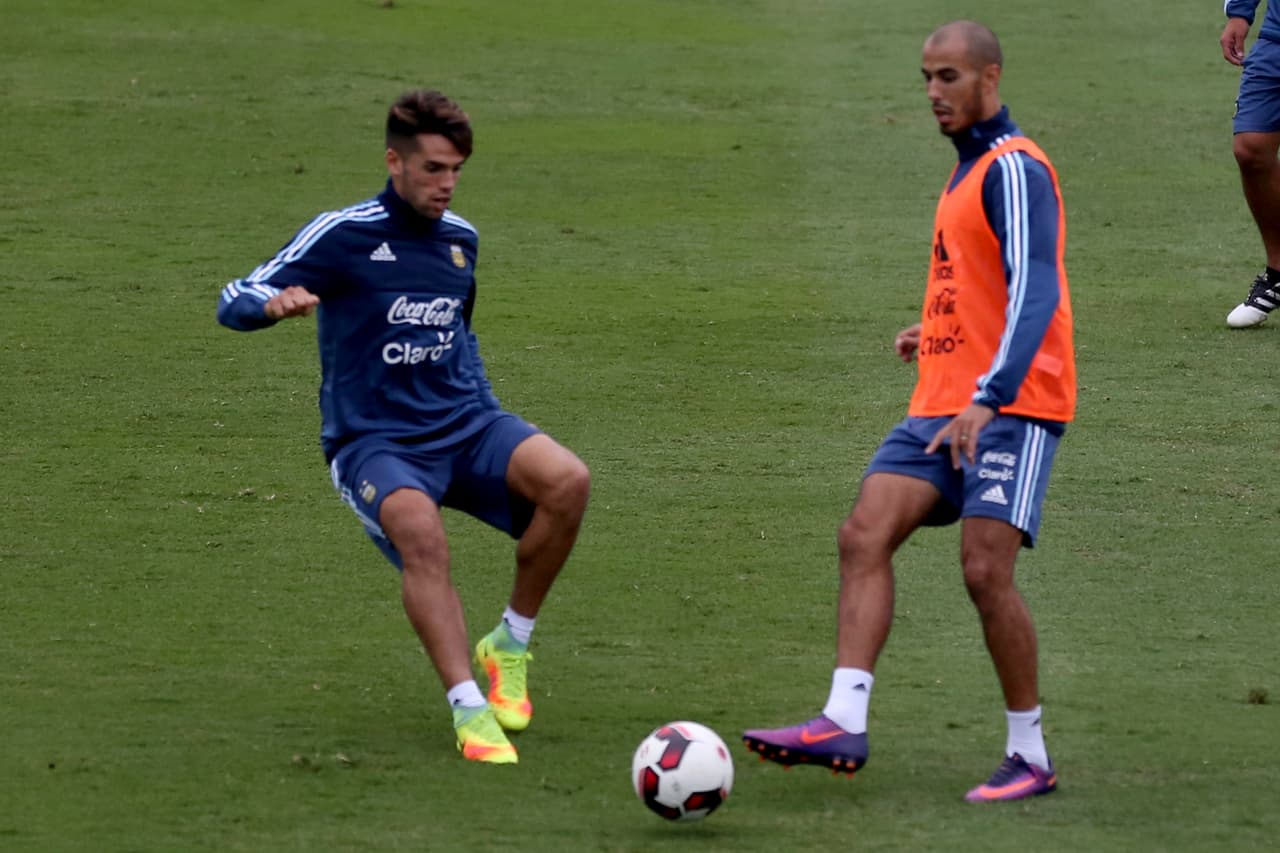 Argentina es segunda con 15 puntos, apenas tres menos que el sexto de la clasificación. Perú, con 7 puntos, tiene la obligación de ganar como local para no quedarse por fuera de la pelea por un cupo a Rusia-2018.