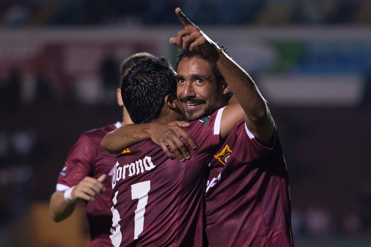 Tras Colombia 2011,
<b>Guarch se fue al Espanyol de Barcelona B aprovechando que cuenta con pasaporte español.</b>