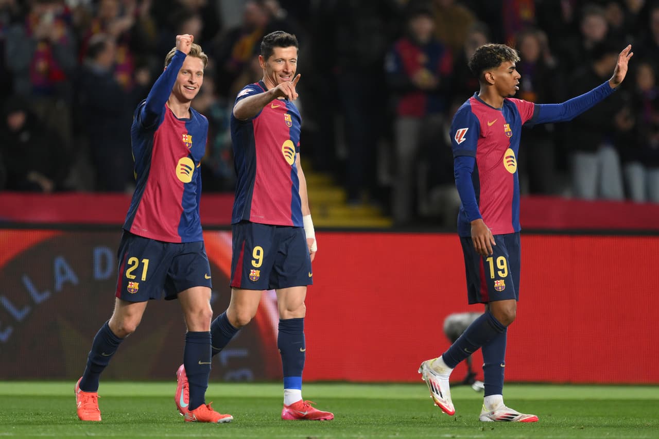 Barcelona golea a Valencia en LaLiga y sigue en plan grande