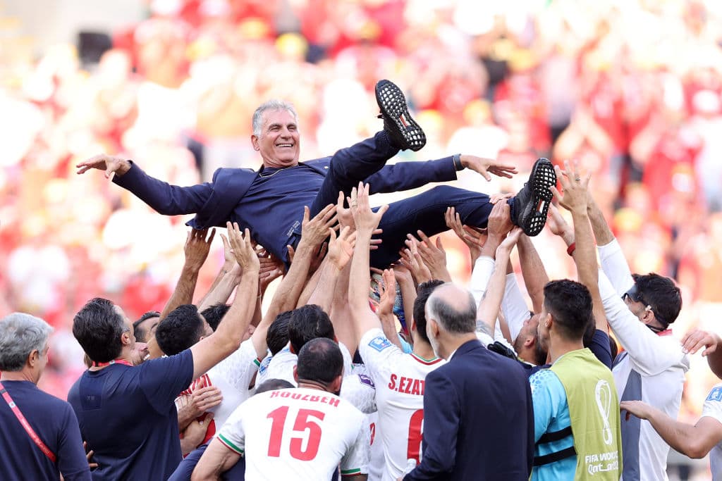 ¡Histórico!
<b>Irán venció a Gales por 0-2 en la segunda jornada</b> del Mundial Qatar 2022. Cheshmi y Rezaeian hicieron los tantos para el triunfo.