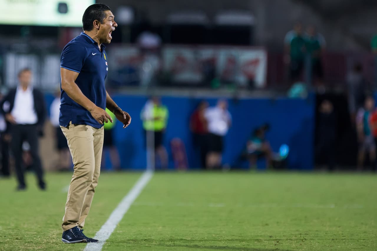 Perder el campeón de campeones es el primer fracaso de Ignacio Ambríz como técnico azulcrema.