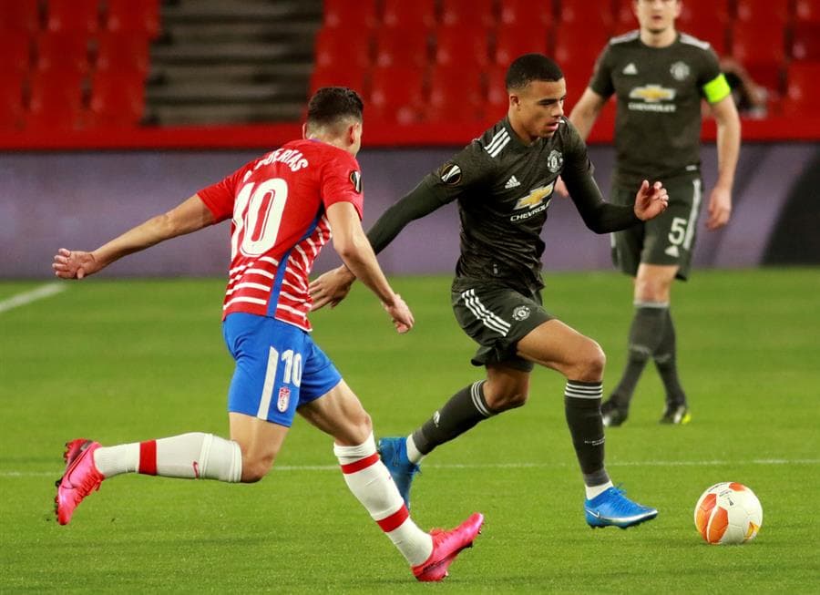 Manchester United se va de España con dos goles a favor durante los Cuartos de Final de la UEFA Europa League. Los goles por parte de los 'Red Devils' fueron de Marcus Rashford y Bruno Fernandes de penal y al filo del partido. El jueves 15 se debaten el pase a la semifinal de la justa europea.