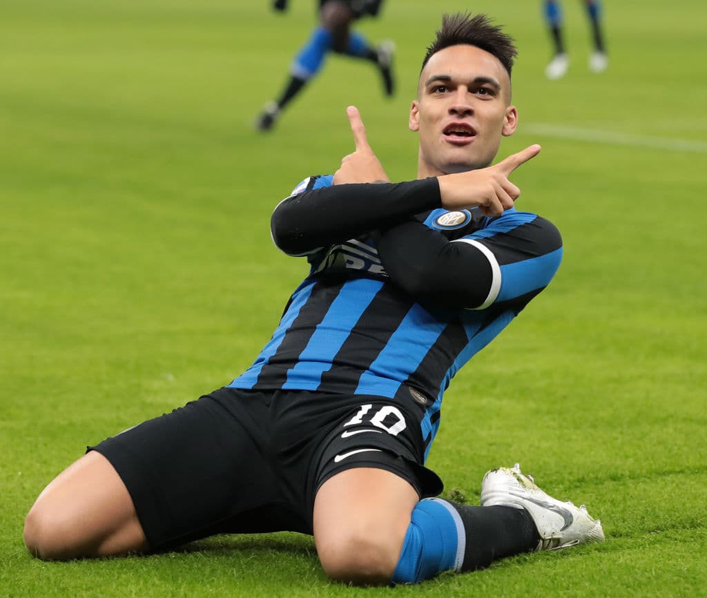 Lautaro Martínez es el delantero argentino del momento. Un 'killer' del área que ha sorprendido a todo el mundo con su calidad y efectividad. En Catalunya lo ven como el sustituto perfecto para Luis Suárez.
