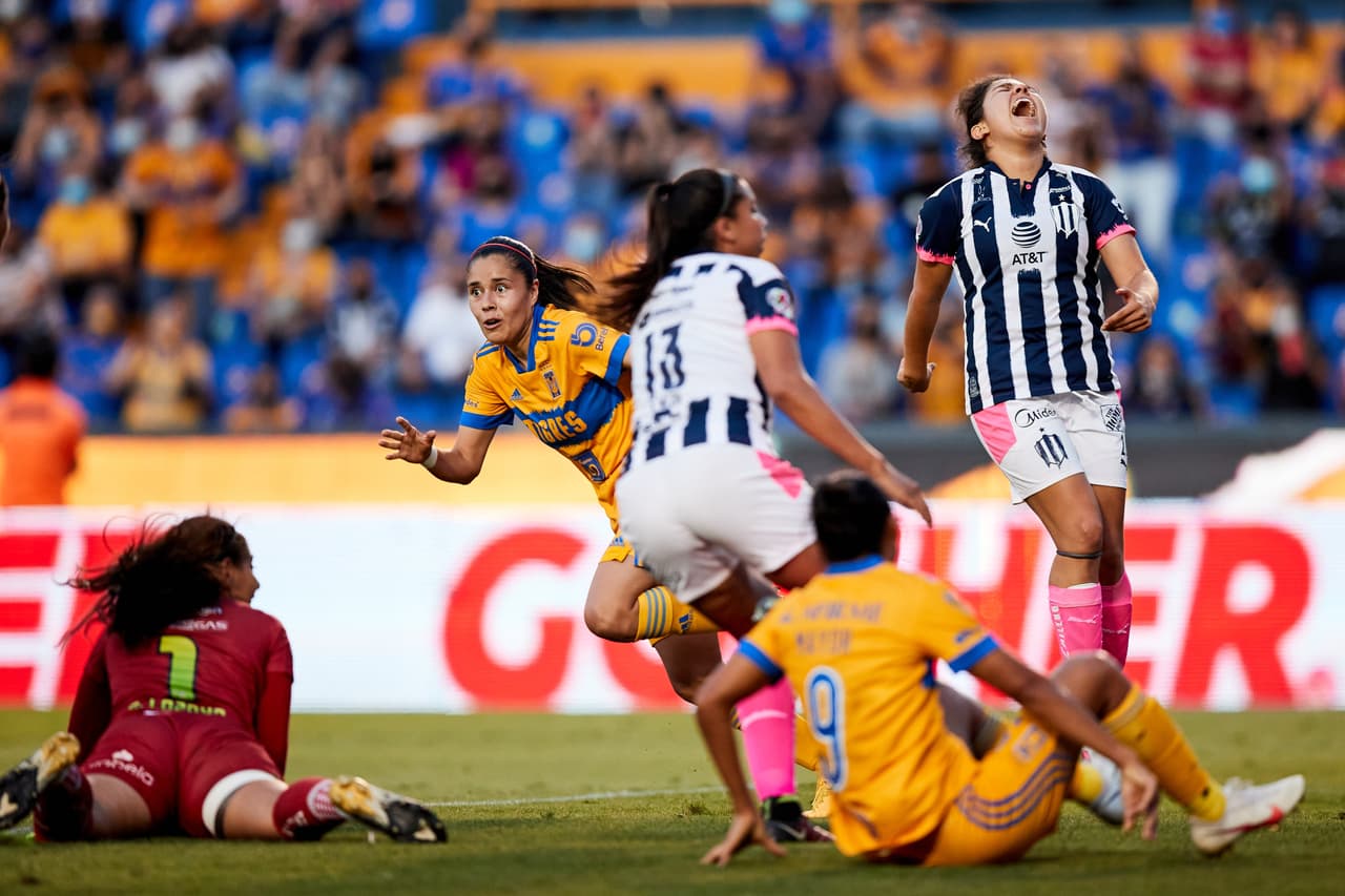 Tigres fue muy superior y avanzó con auoridad a la serie definitiva por el título