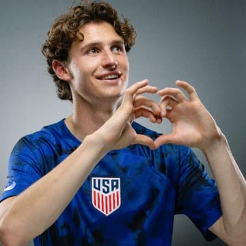 USA, VISITANTE. Las distintas marcas patrocinadoras se han lucido con los diseños para el Mundial Qatar 2022.