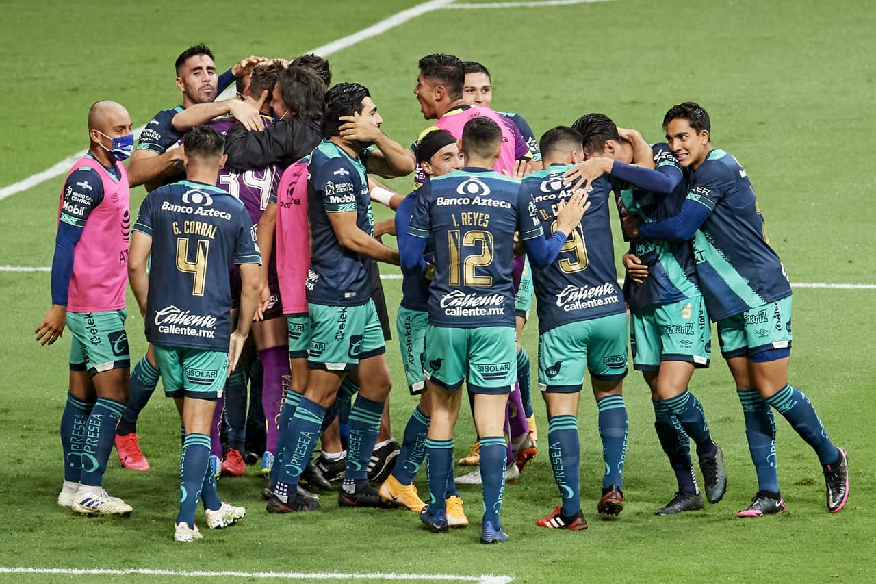 Puebla empata una desventaja de 2-0, fuerzan los penales y se quedan con la clasificación al imponerse 4-2 a Monterrey en la tanda de penales.