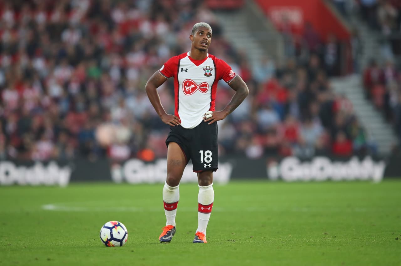 Mario Lemina ha despertado el interés de varios grandes de la Premier League tras su buen rendimiento en el Southampton. Arsenal y Tottenham parece que lo quieren, pero también el Everton y el West Ham.