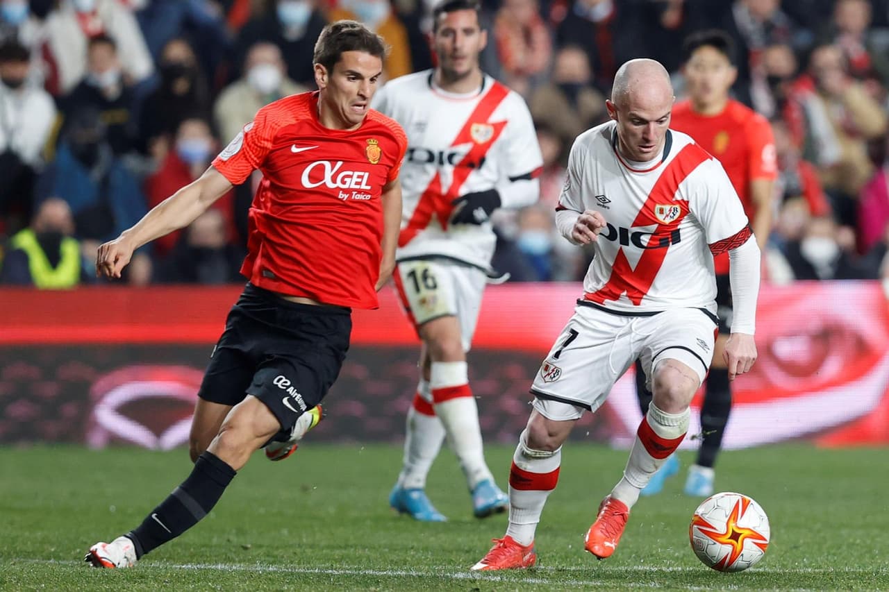 El Rayo Vallecano hace historia, vence por la mínima al Mallorca en cuartos de final de la Copa del Rey y es semifinalista tras 40 años sin lograrlo. El gol de triunfo fue por parte de Oscar Trejo tras cobrar un penalti al minuto 44' del encuentro.