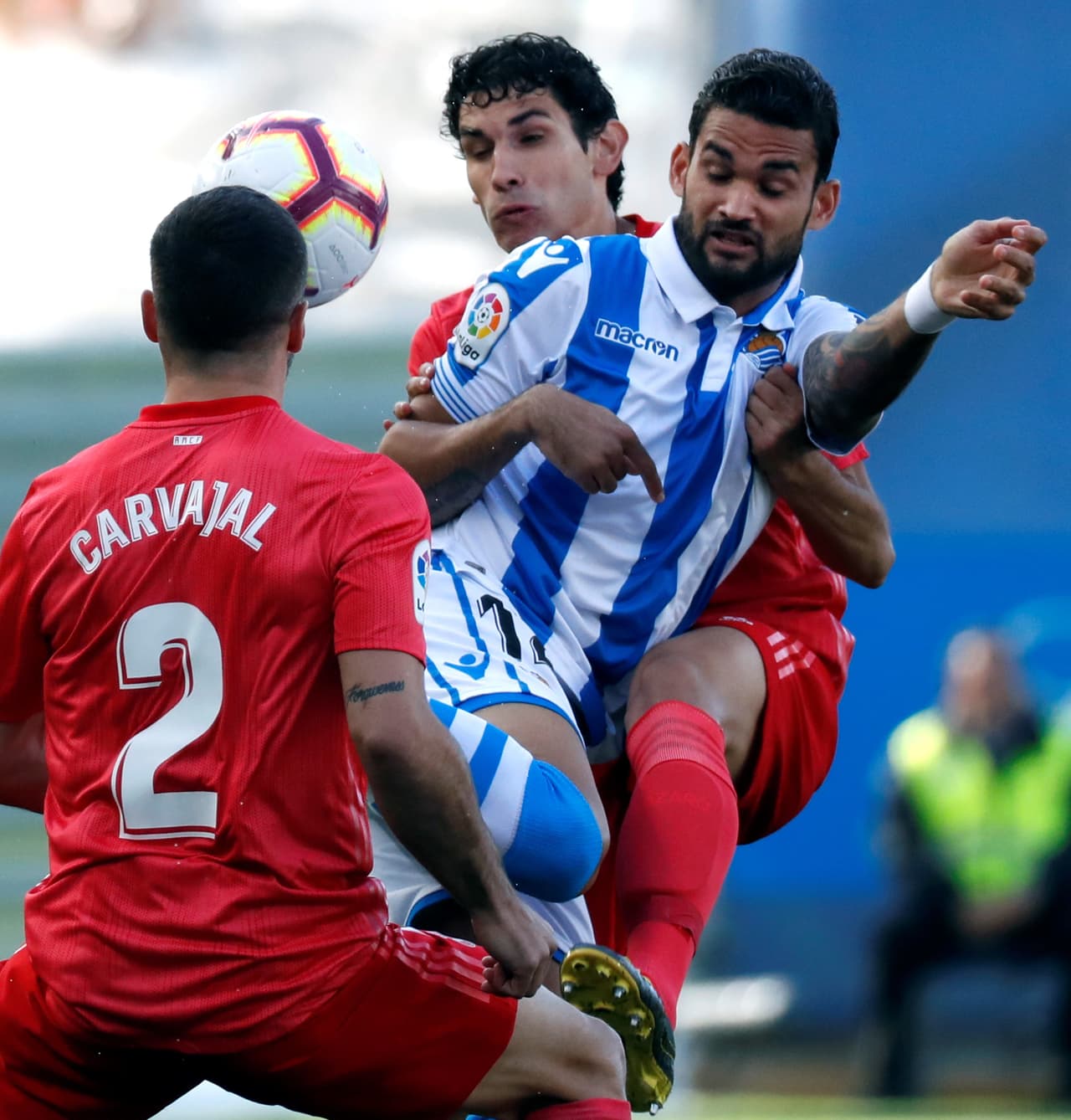 En medio de esa lucha, ambos se fueron al descanso con la paridad en el marcador.