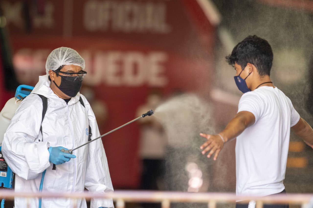 Así las medidas de sanidad en el Estadio Akron.