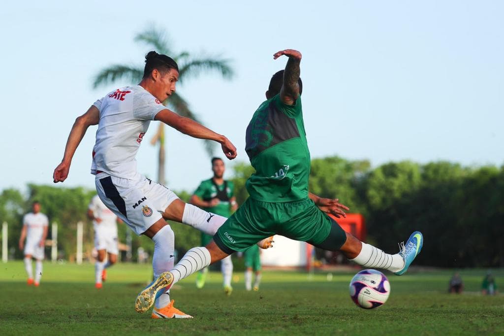El Rebaño del ‘Midas’ venció por la mínima al conjunto lagunero con gol de JJ Macías. | El duelo se llevó a cabo en Cancún, Quintana Roo de cara al Guard1anes 2021. Macías marcó desde el 8’ con asistencia de Angulo.