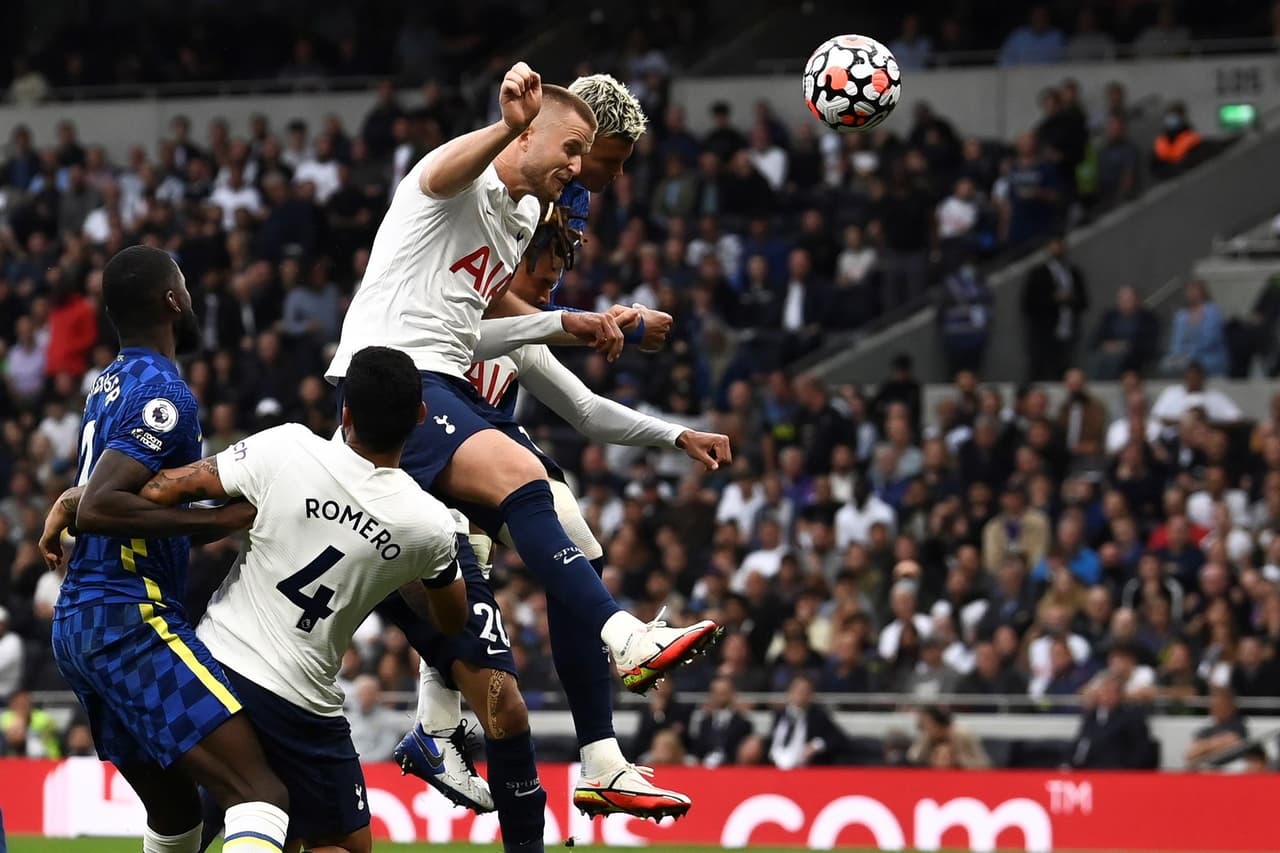 Chelsea barrió al Tottenham 3-0 con goles de Thiago Silva al 49’, de N’Golo Kanté al 57’ y, para terminar con broche de oro, Antonio Rüdiger nos regala una anotación al minuto 90+2’, para cerrar la quinta Jornada de la Premier League.