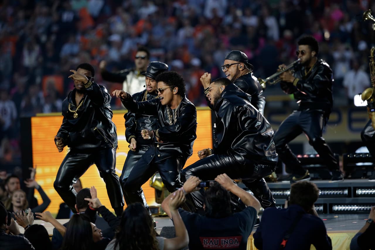 Su baile también fue la sensación.