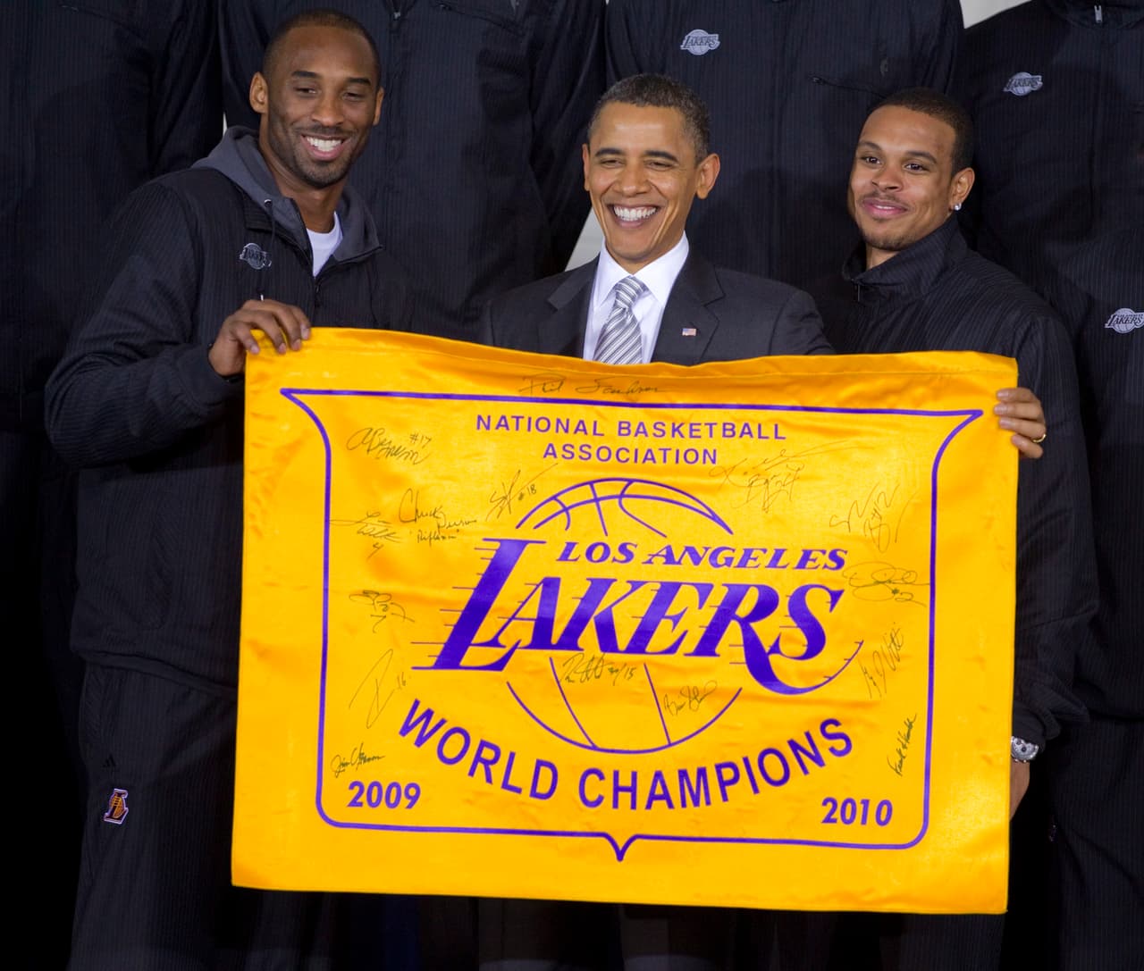 La leyenda de Los Angeles Lakers ganó cinco veces el título de la NBA, en las temporadas de 2000, 2001, 2002, 2009 y 2010.