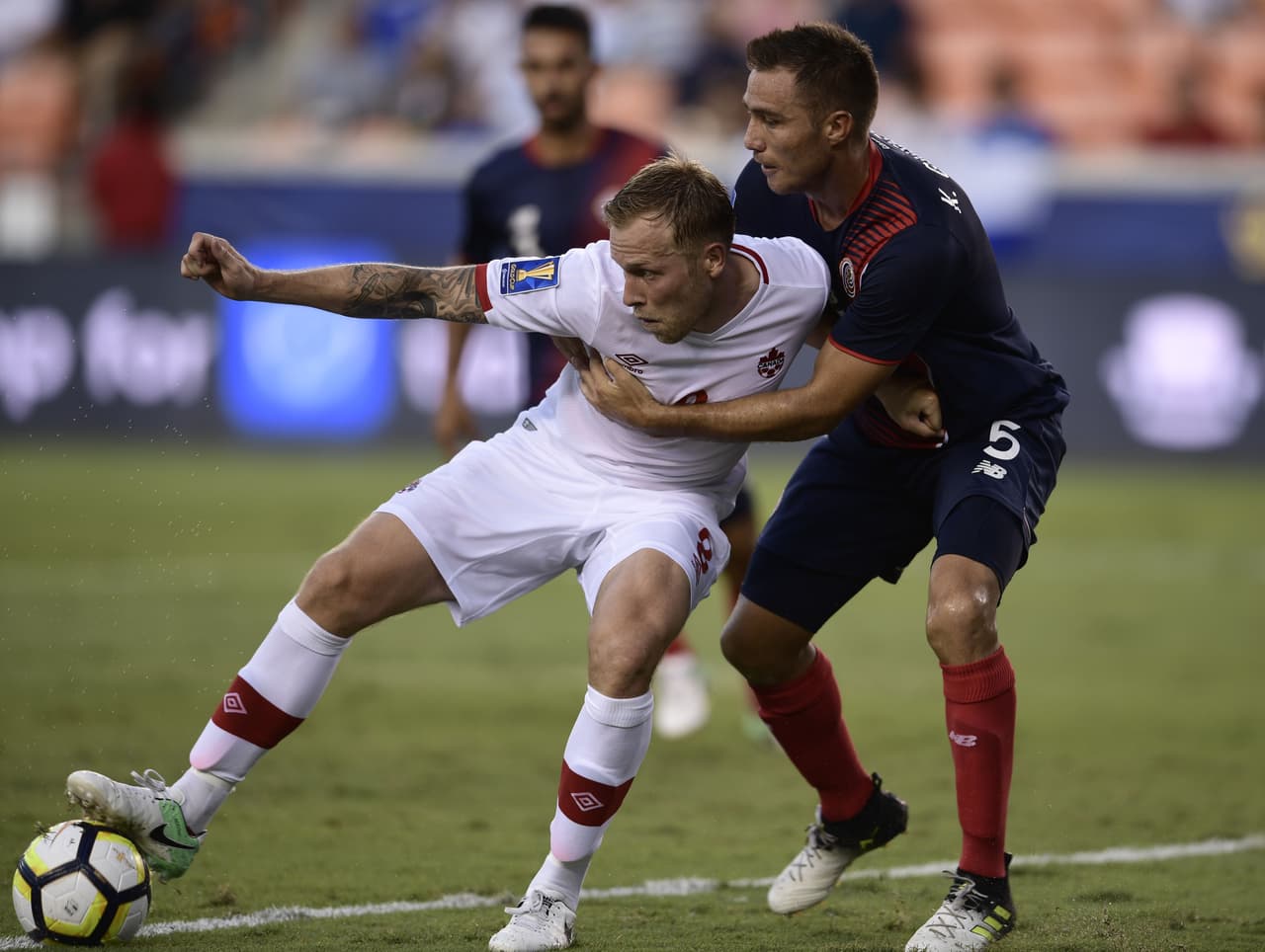 Costa Rica era favorita para llevarse el encuentro, pero Canadá sigue sorprendiendo con un gran nivel de juego.