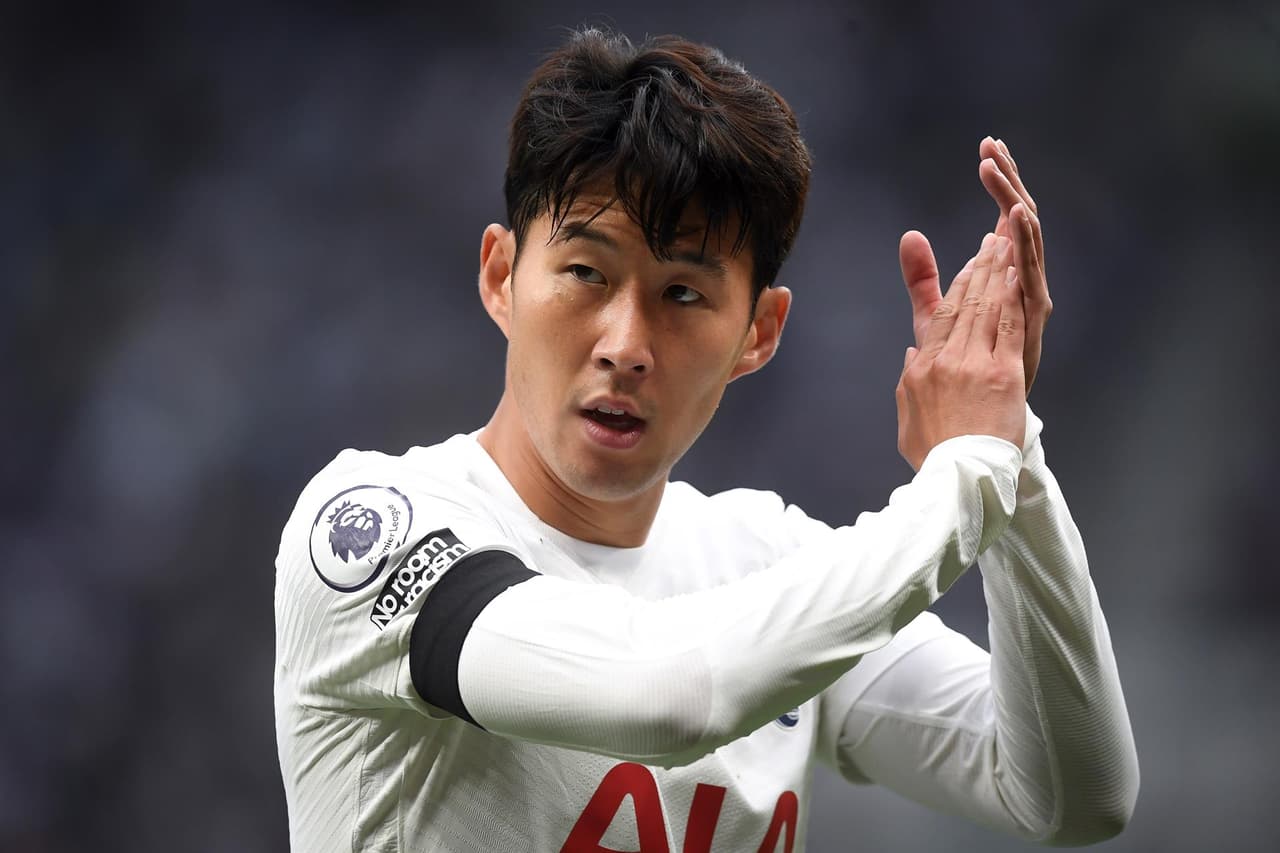 Chelsea barrió al Tottenham 3-0 con goles de Thiago Silva al 49’, de N’Golo Kanté al 57’ y, para terminar con broche de oro, Antonio Rüdiger nos regala una anotación al minuto 90+2’, para cerrar la quinta Jornada de la Premier League.