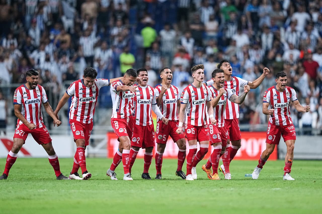 San Luis se impone al Monterrey en un encuento que tuvo que definirse en penales en donde Barovero fue protagonista.