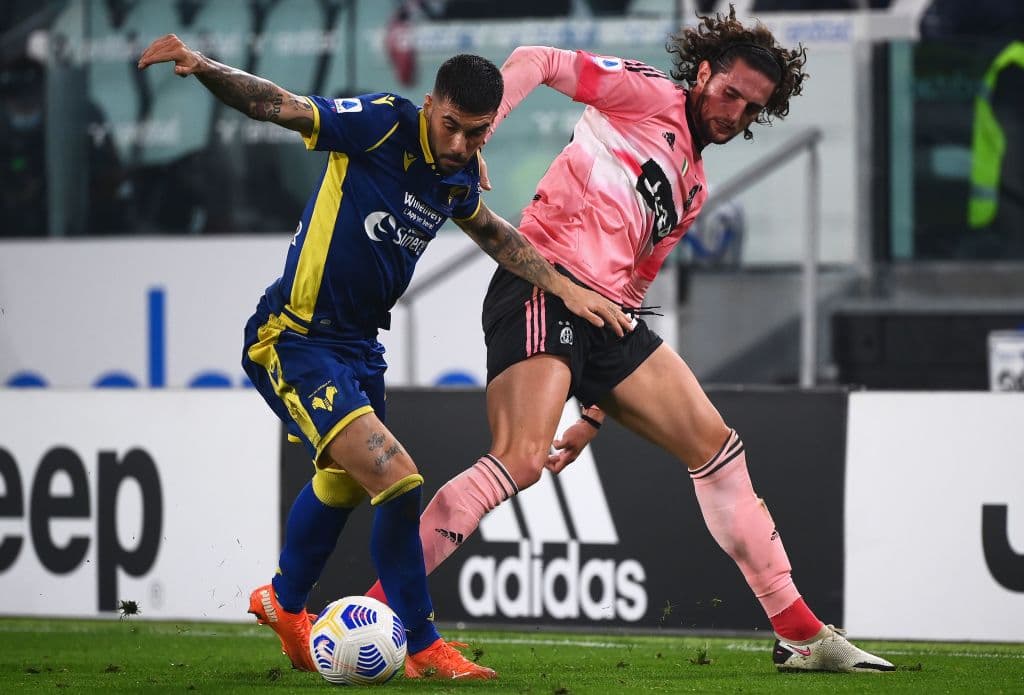 Juventus y Hellas Verona repartieron puntos durante la quinta Jornada en la Serie A. Andrea Fabili anota al minuto 60, pero la Juve iguala marcador al minuto 77; Paulo Dybala regresó a la titularidad.