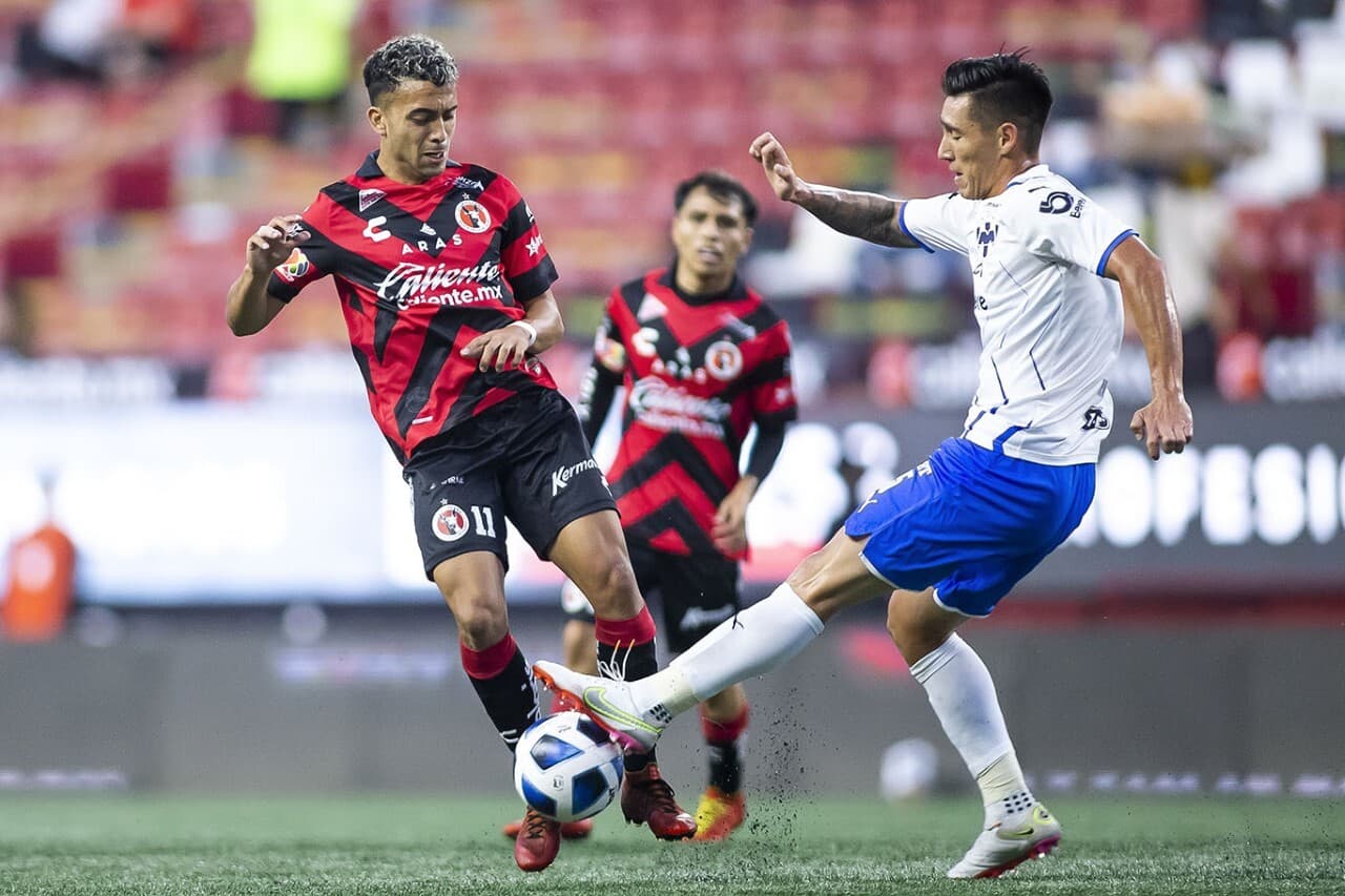 Xolos fue combativo y por grandes lapsos superó a Monterrey.