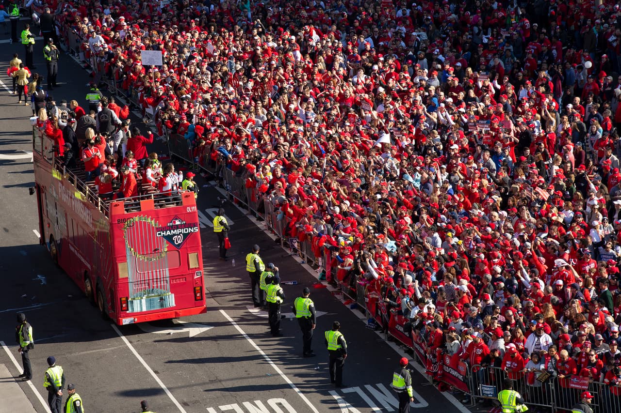 Los Washington Nationals llegaron por primera vez a la Serie Mundial y se adjudicaron el título tras superar a los Houston Astros.