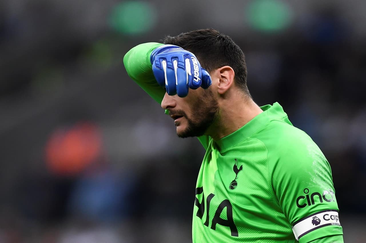 Chelsea barrió al Tottenham 3-0 con goles de Thiago Silva al 49’, de N’Golo Kanté al 57’ y, para terminar con broche de oro, Antonio Rüdiger nos regala una anotación al minuto 90+2’, para cerrar la quinta Jornada de la Premier League.