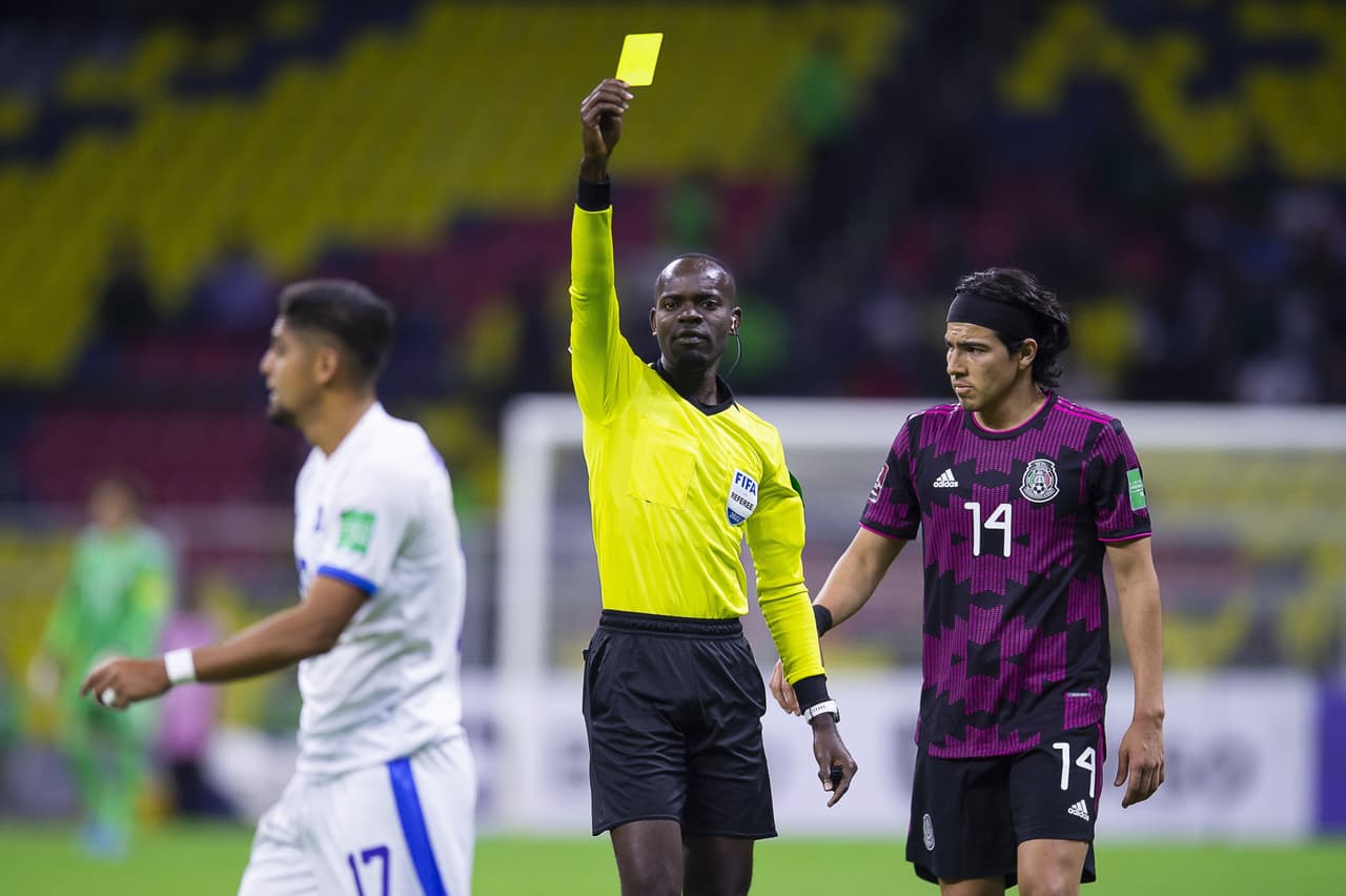 México selló su pase al Mundial con una victoria sobre El Salvador, gracias a los goles de Uriel Antuna y Raúl Jiménez.
