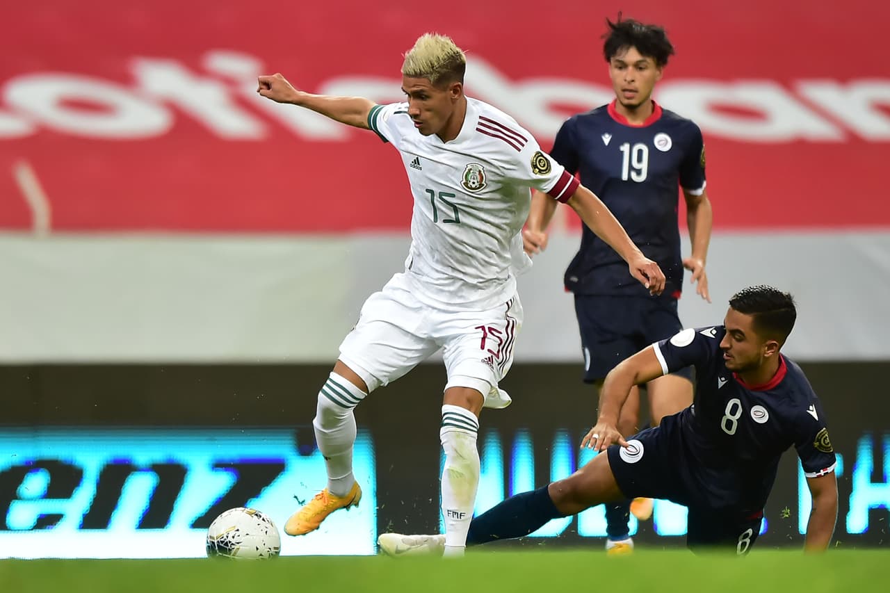 Con hat-trick de Sebastián Córdova y gol de Carlos Rodríguez, México logra golear 4-1 a República Dominicana en su debut en el preolímpico.