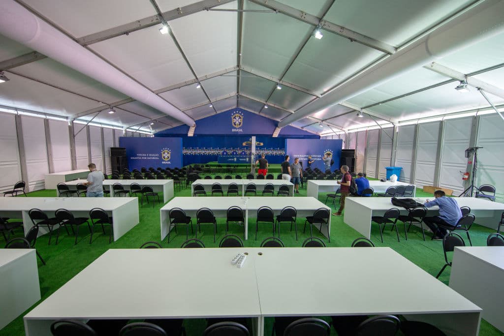 Así es la guarida que Brasil tendrá en Rusia 2018. Balcones con vista al mar, una cancha, áreas de esparcimiento y relajación, y habitaciones de lujo a disposición de los artistas del balón.