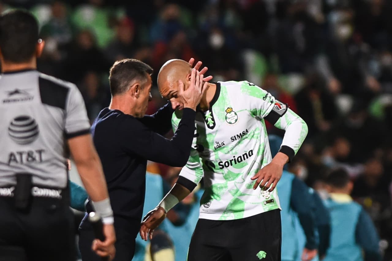 América supo reponerse en dos ocasiones de verse abajo en el marcador y pese a la mala suerte, Bruno Valdez anotó el gol que terminó con la mala racha y evitó el sótano general.