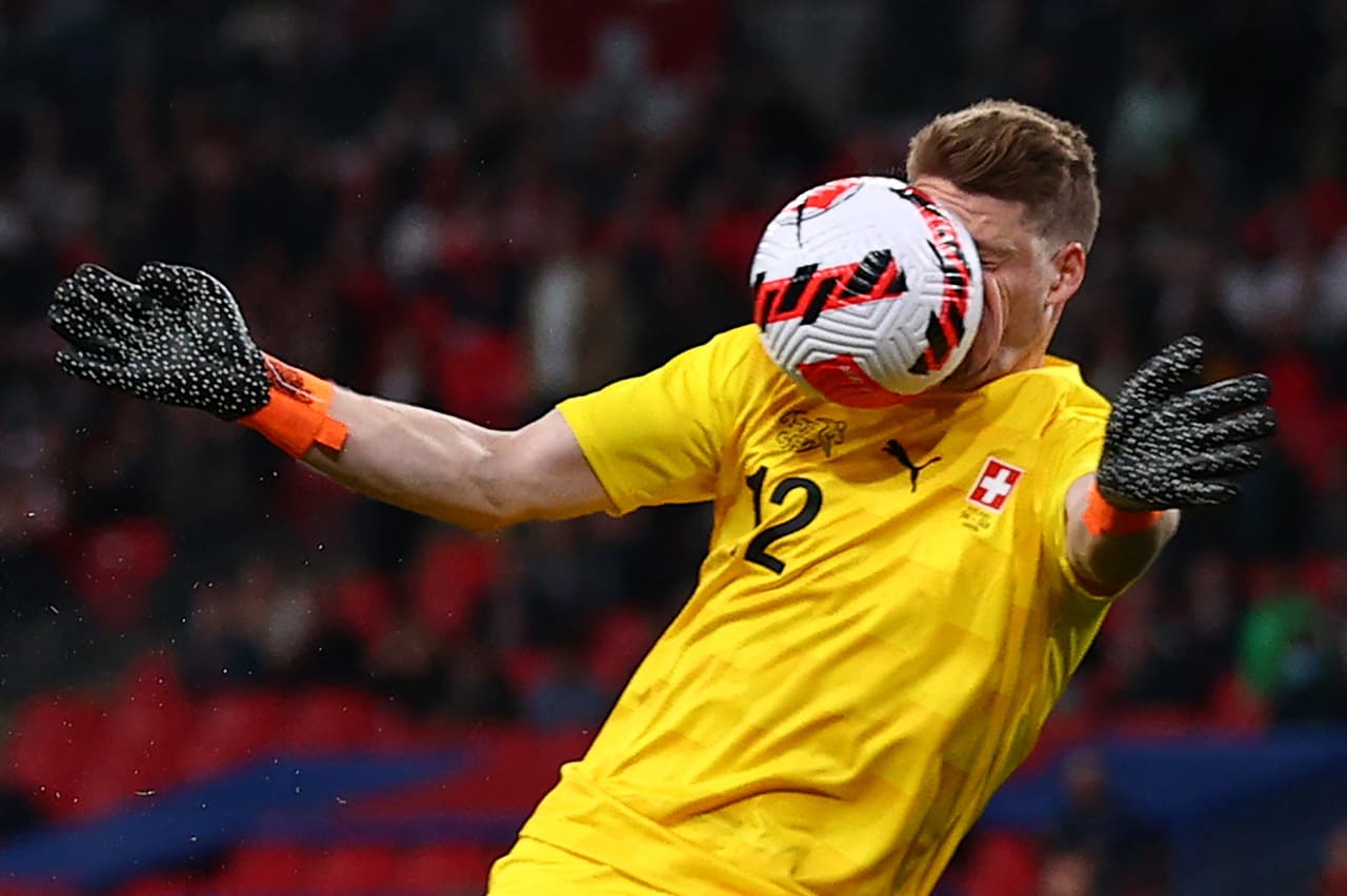 Inglaterra venció 2-1 a Suiza en amistoso celebrado en Wembley.