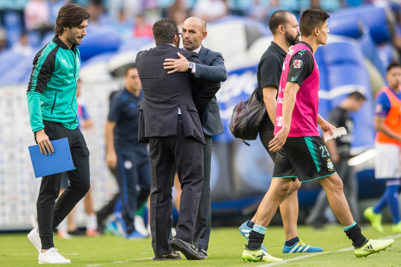Paco Jémez fue el último de sus colegas que vio como el 'Chepo' fue el tercer técnico cesado de su cargo en este torneo.