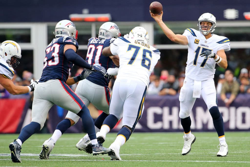 El duelo del domingo será el cuarto entre ambos en la historia en unos Playoffs. Por el momento la serie se inclina 2-1 en favor de New England.