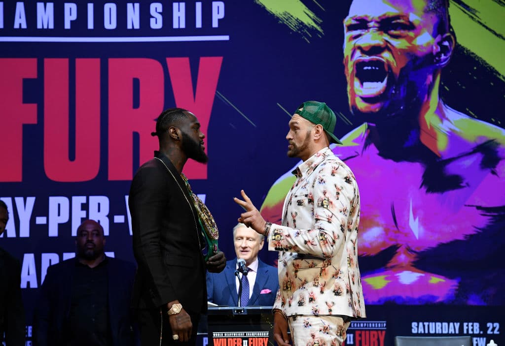 Entre sonrisas y bromas, Deontay Wilder y Tyson Fury presentaron la segunda pelea por el título mundial de los pesados que ostenta Wilder, será en febrero.