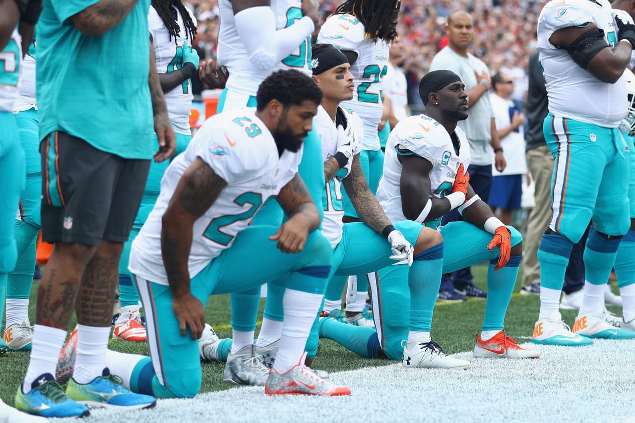 Más allá de las protestas, cuatro jugadores de los Dolphins buscan soluciones