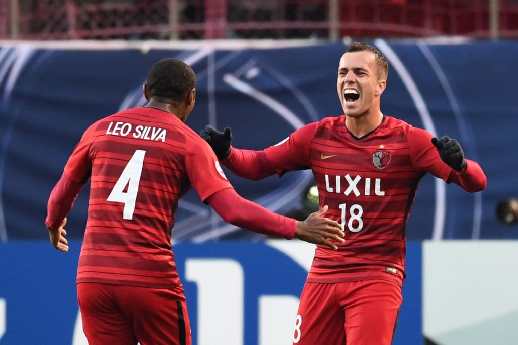 Los brasileños Serginho (derecha) y Leo Silva (izquierda) son dos de los jugadores clave del rival de Chivas.