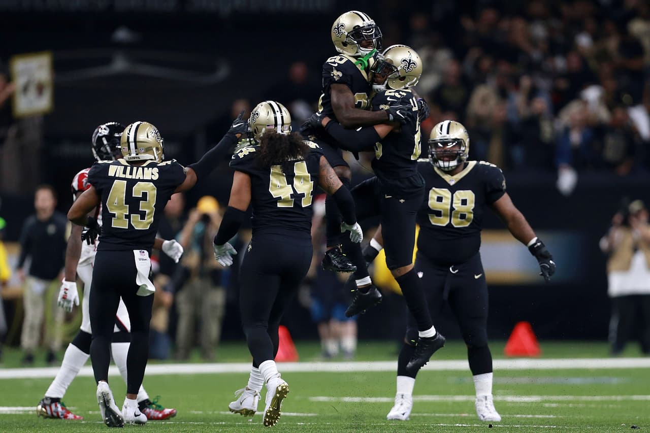 Saints amarró playoffs y puso en predicamentos a Falcons