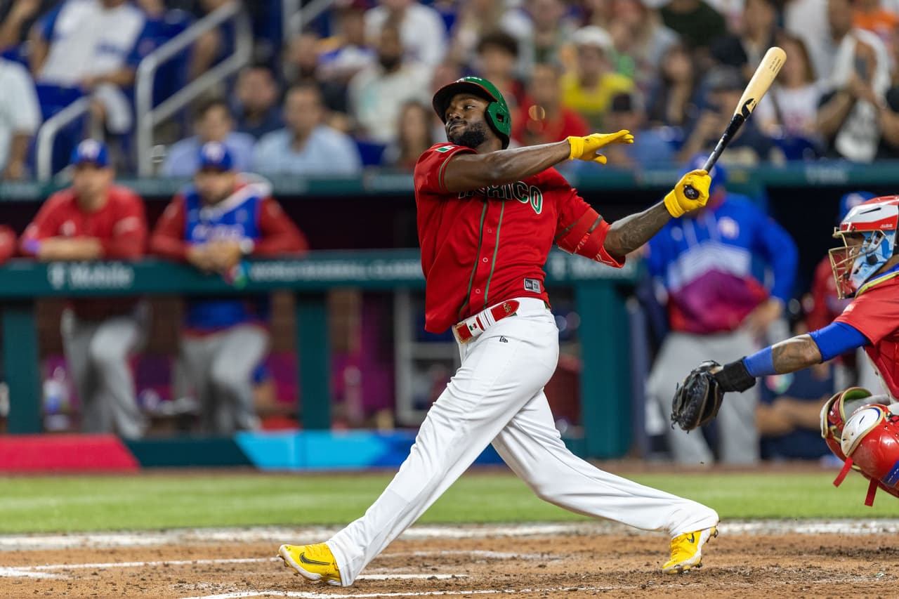 Arozarena y Patrick Sandoval, en el equipo ideal del Clásico Mundial de Béisbol