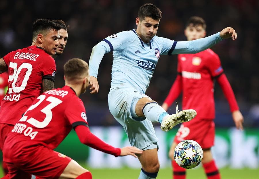 Con un autogol de Partey y gol de Holland, el Leverkusen se impone ante el Atlético de Madrid en la Champions League.