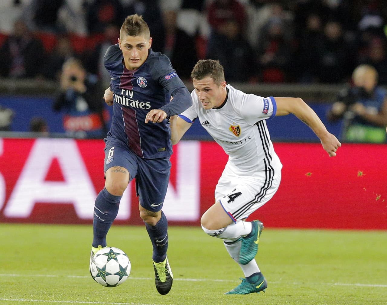 Marco Verratti es el dueño del mediocampo en el PSG y sus actuaciones ya han llamado la atención del Barcelona. Se dice que podría ser el sucesor de Andrés Iniesta, un reto complicado para el italiano.