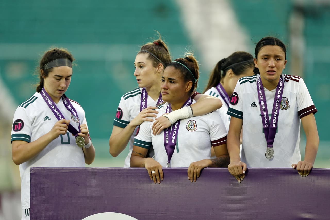 La selección femenil de los Estados Unidos derrotó a México en la Final del Premundial Sub-20 para coronarse por séptima ocasión en el torneo.