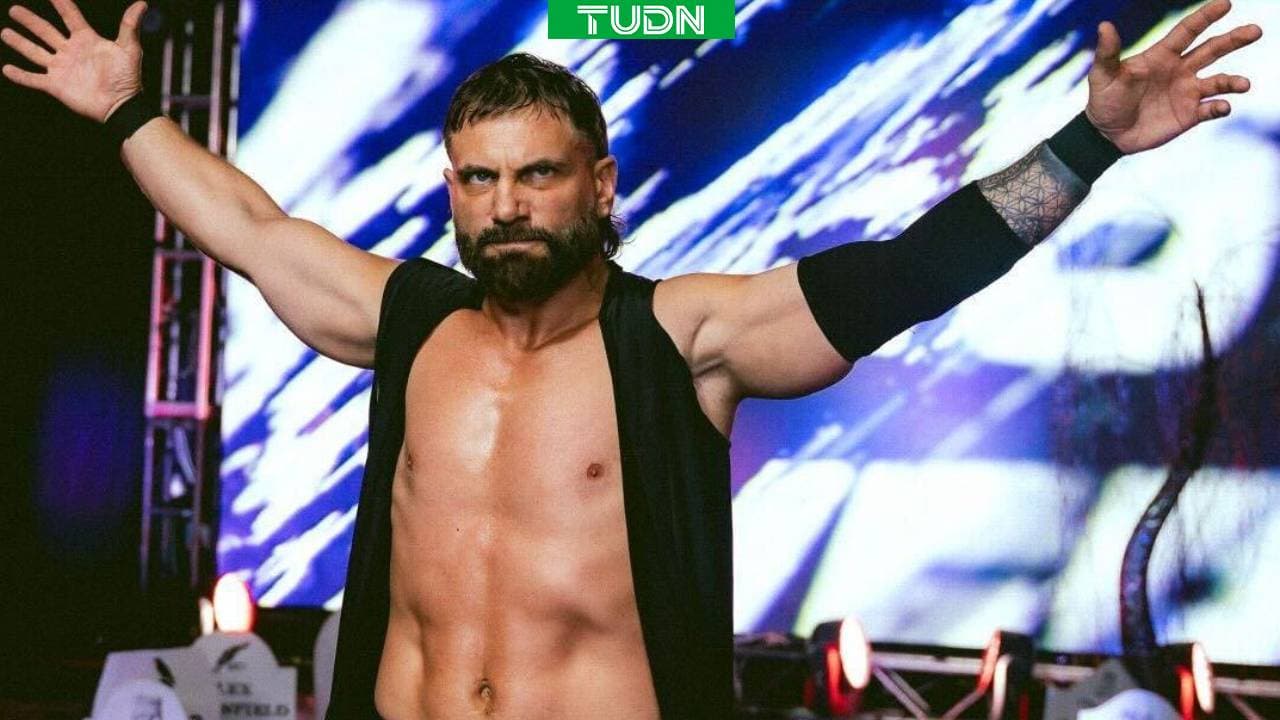 ¡Estrella de la MLW se presenta en el Consejo Mundial de Lucha Libre!