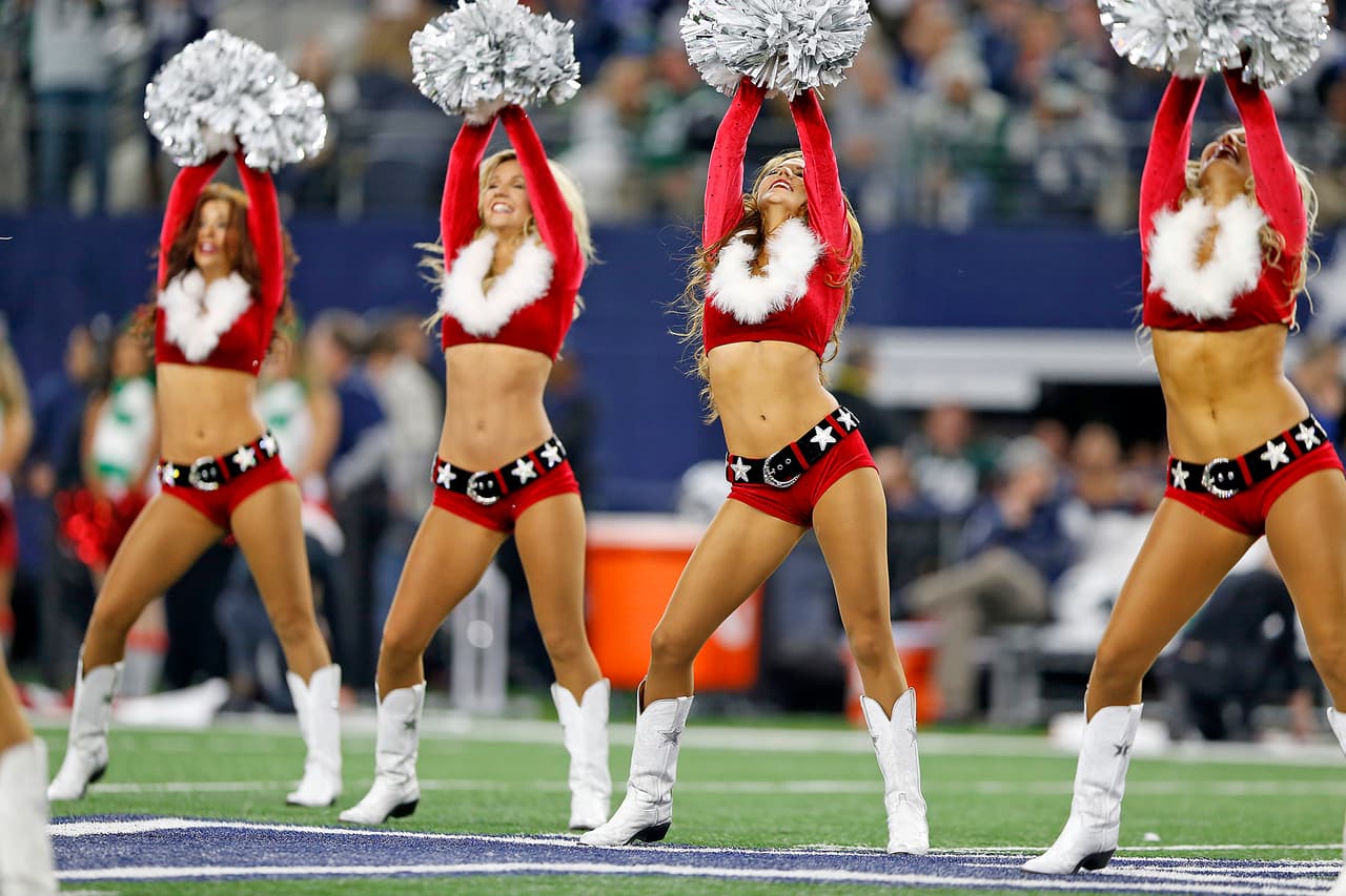 Nada más hermoso que las muñequitas del emparrillado, ¿deseos de Navidad?