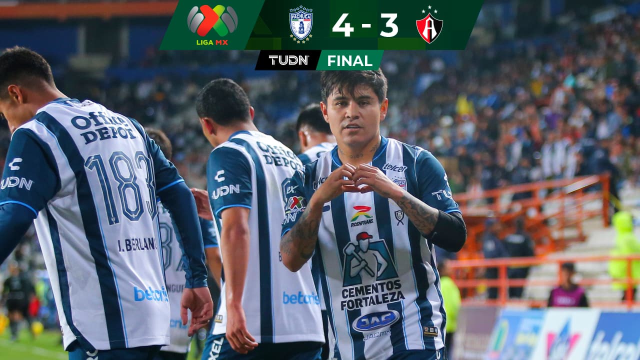 En juego de remontadas y con gol de 'Chofis' López, Pachuca sentencia al Atlas